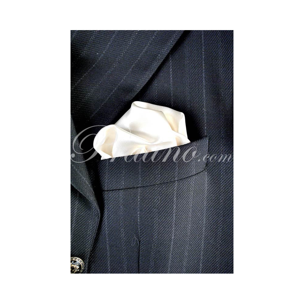 Pochette Fazzoletto Taschino Uomo Pura Seta TintaUnita Bianco Avorio -  Cravatte ed Accessori