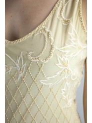 ガウンの女性の優雅なシースドレスM白-アイボリー-ビーズダイヤモンド刺繍