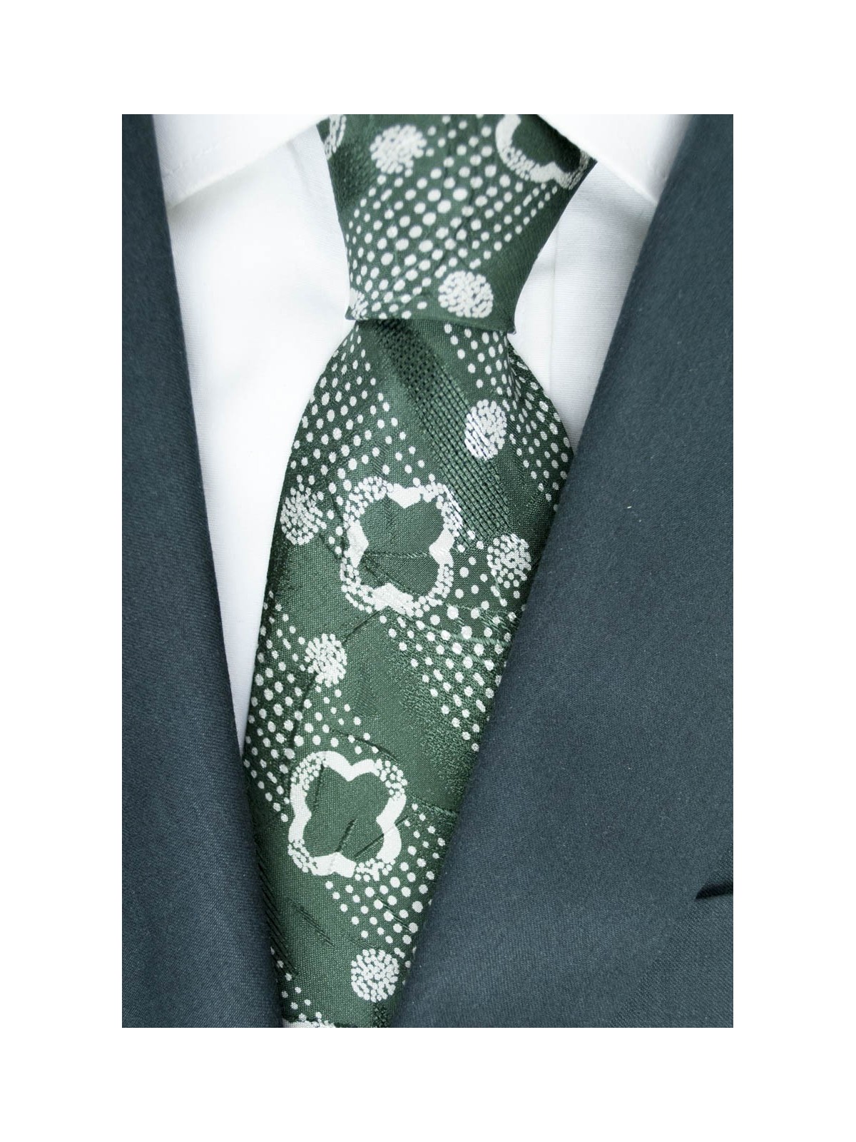 Corbata Verde Con Pequeños Diseños En Blanco - 100% Pura Seda