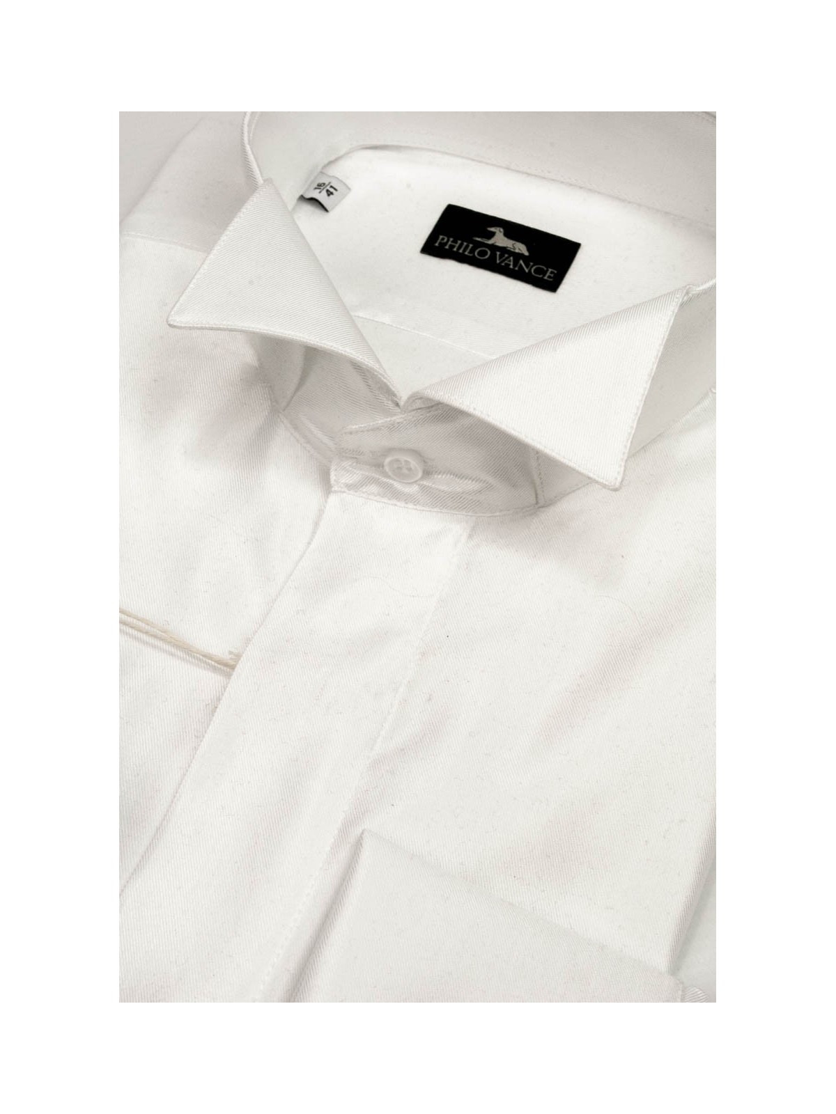 Heren smoking overhemd met zwaluwstaart kraag in witte glanzende stof, maten 39-46