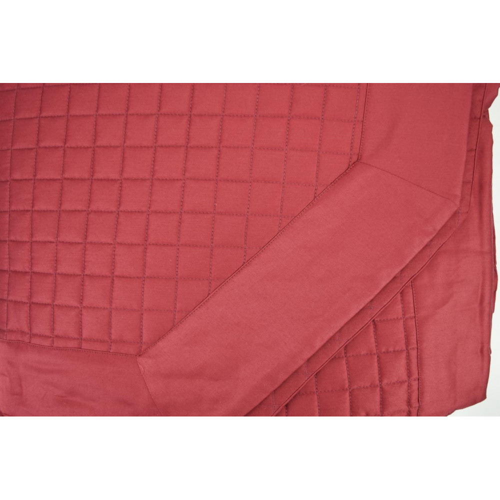 Quilted bedspread Cotton sateen Elegant padding to enhance the Summer